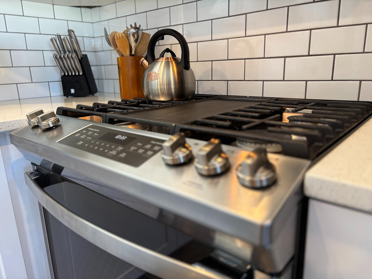 Short Term Rental AirBNB VRBO Brian Head UTAH Ski vacation ski-in ski-out instant book discount