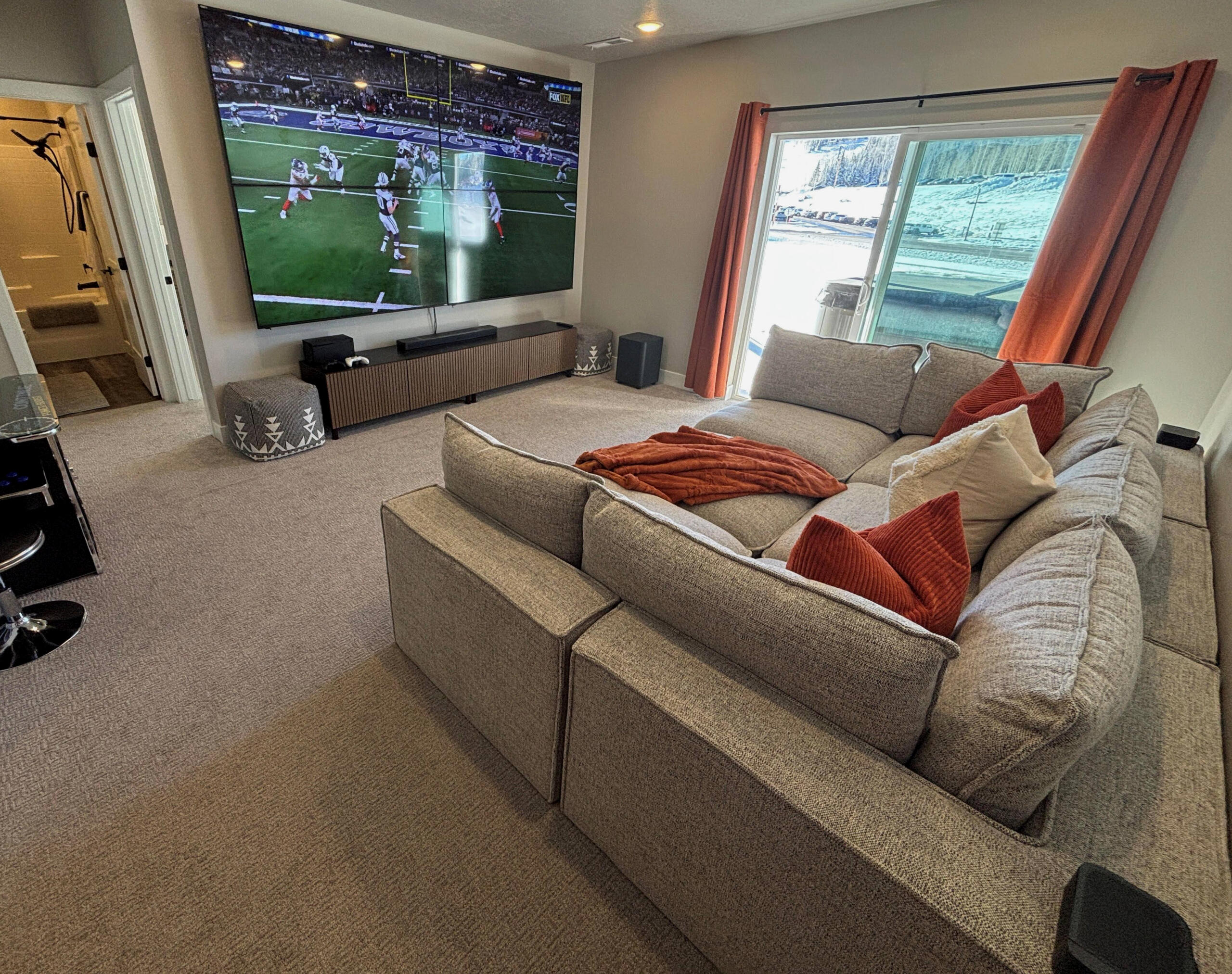 Brian Head UTAH Bungalow Short Term Rental AirBnB VRBO SKI IN SKI OUT